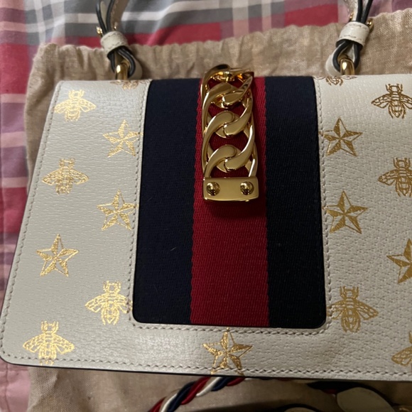 New Gucci Sylvie top handle bag - Picture 4 of 7